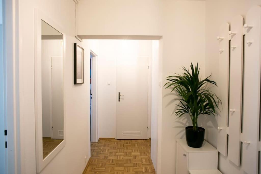 Oomph Warsaw Center Well Designed Apartment With Balcony מראה חיצוני תמונה